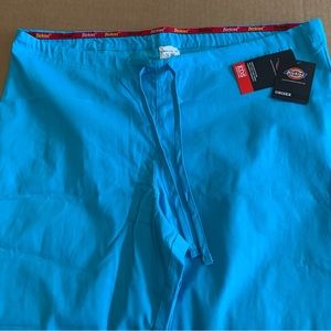 DICKIES SCRUBS. Unisex. Bottoms. Cotton/Polyester blend. Back pocket. Turquoise.